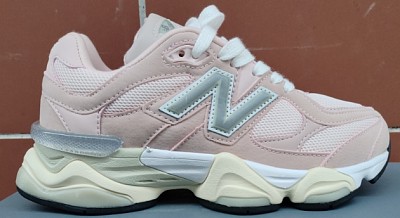 NB Shoes 9060-082